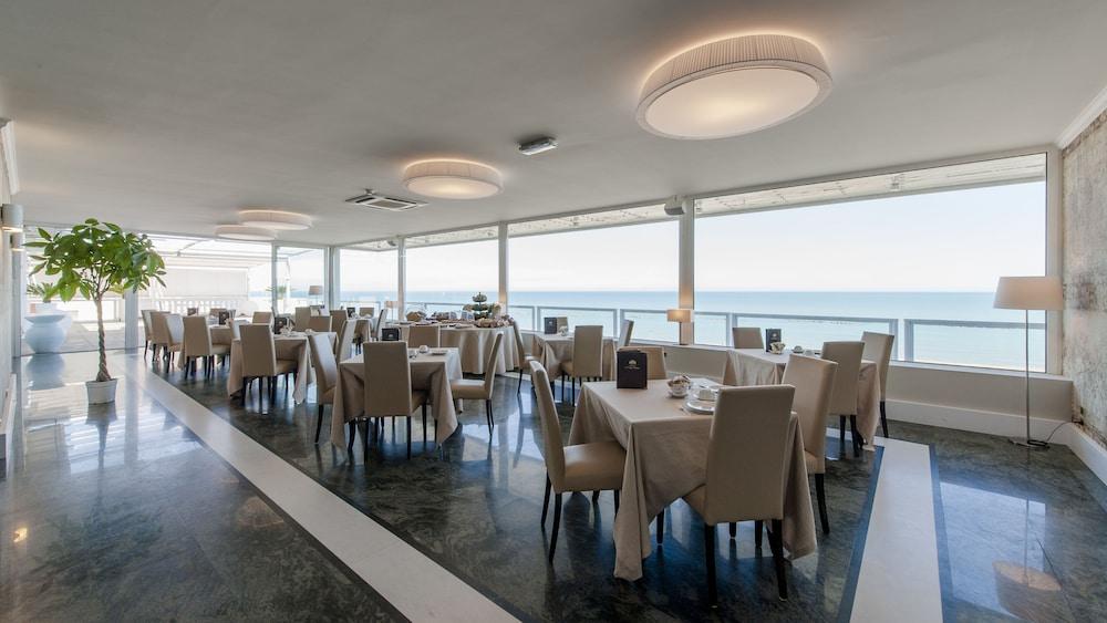 Hotel Esplanade بيسكارا المظهر الخارجي الصورة