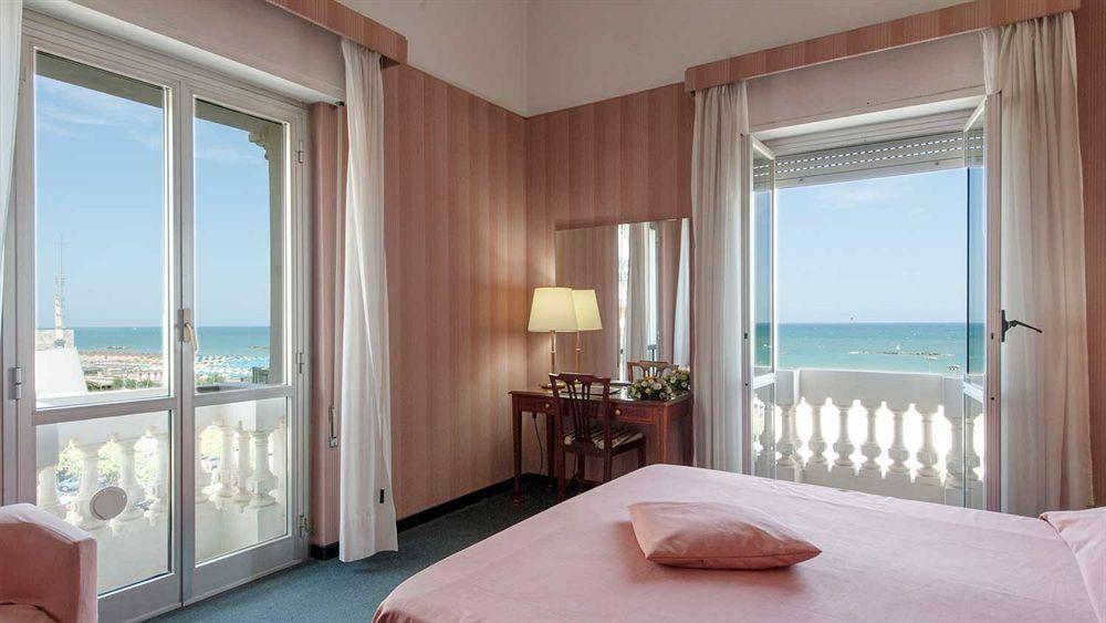 Hotel Esplanade بيسكارا المظهر الخارجي الصورة